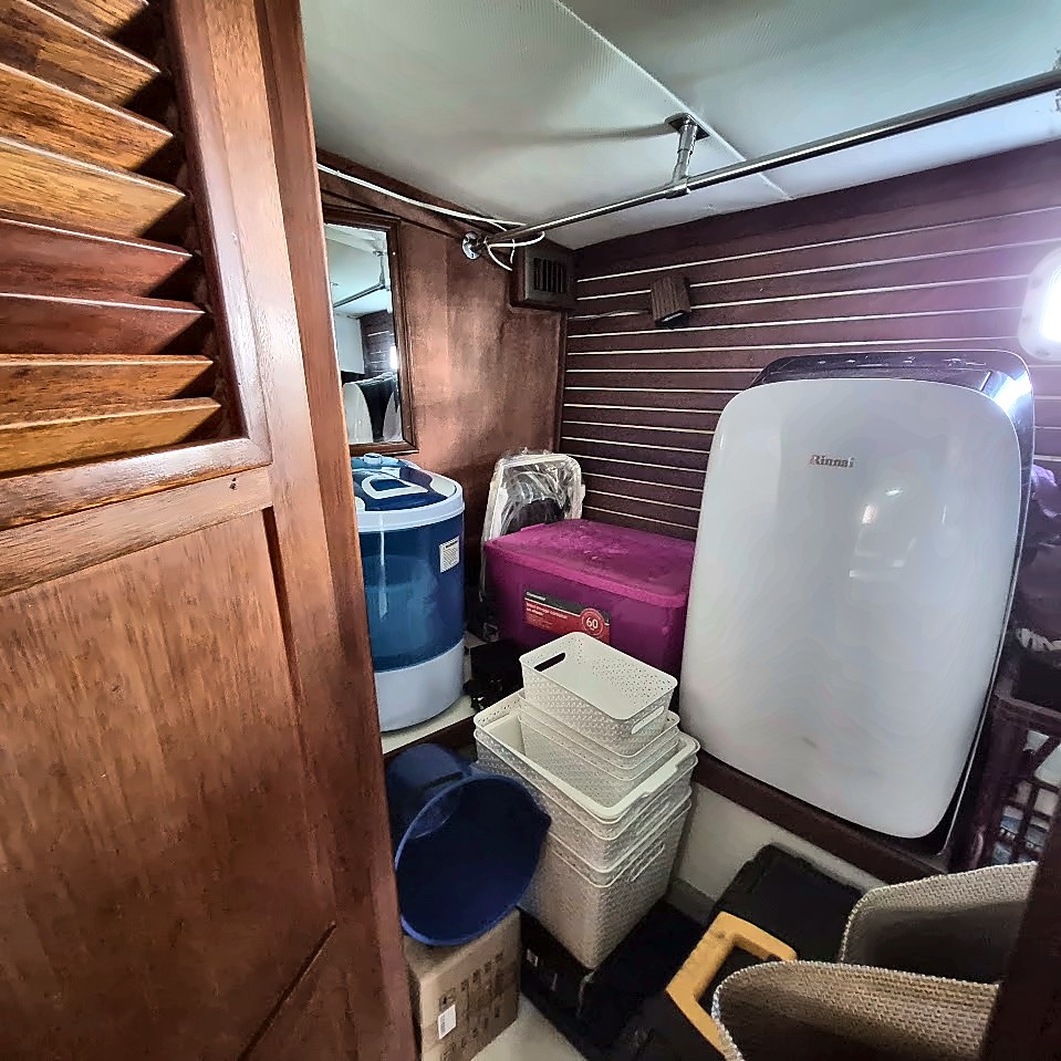 Ensuite and Storage Area